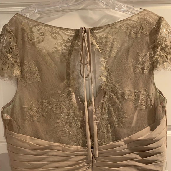 JJs House Dresses Nwt Taupe Jjshouse Dress With Lace Detail Poshmark
